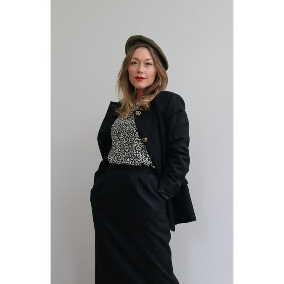 1990's Oleg Cassini Black Wool Suit Set // Women's Size Small // Structured - Picture 8 of 8